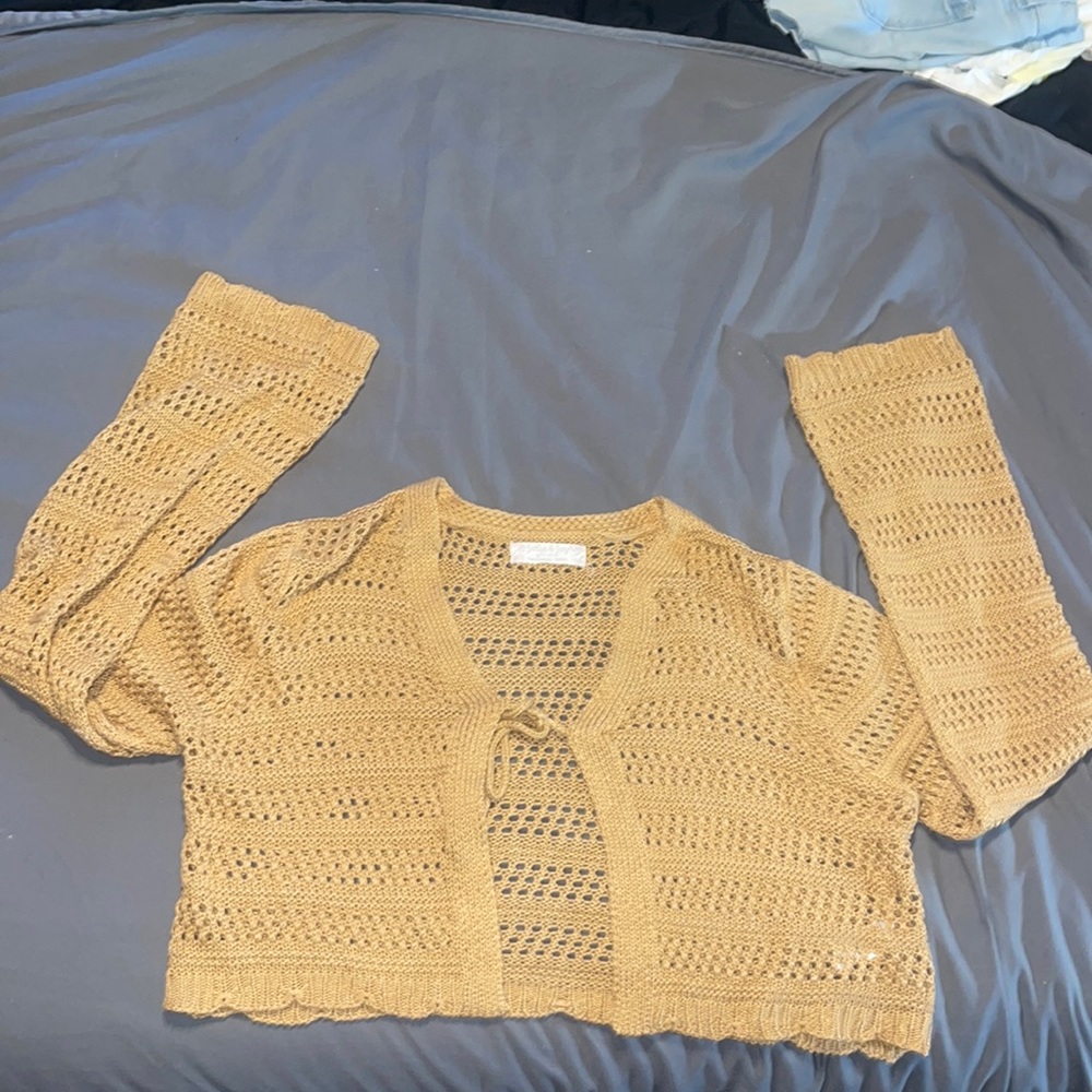 Crochet crop top cover